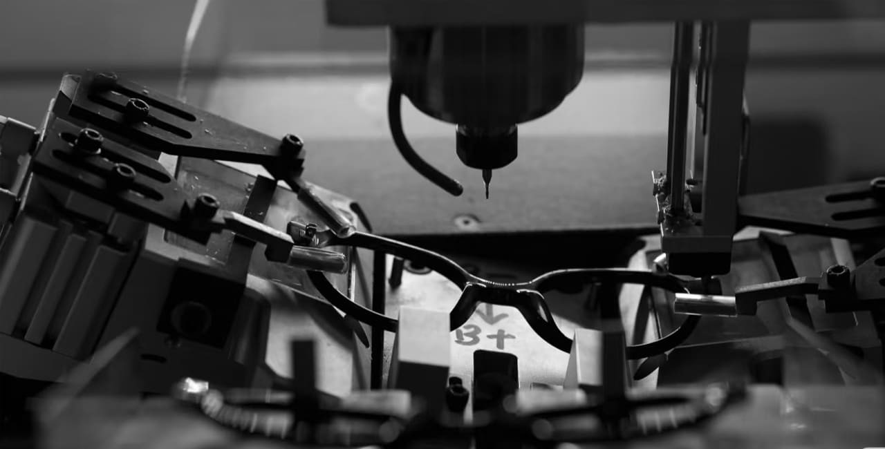 Improve Your Optical Shop's Competitiveness, Starting With Custom Eyeglass Frames on a clean background
